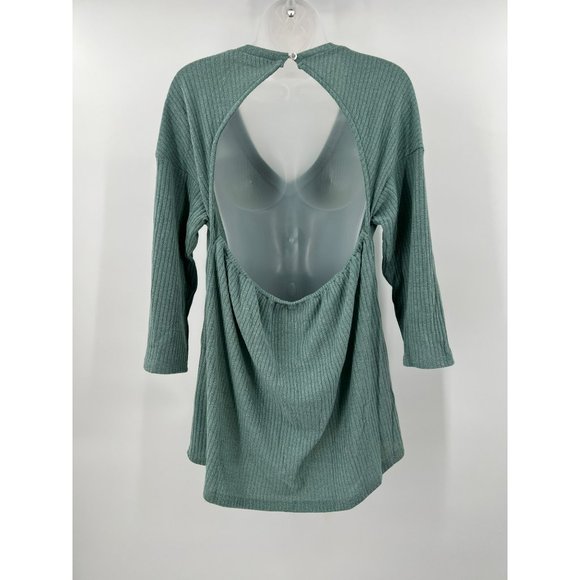 New Simple by Suzanne Betro Open Back V-Neck Sweater Size Medium - Picture 1 of 7